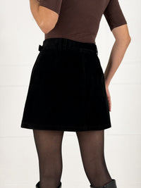 Moteriškas verstos eko odos sijonas su šortais PALMIRA Juoda