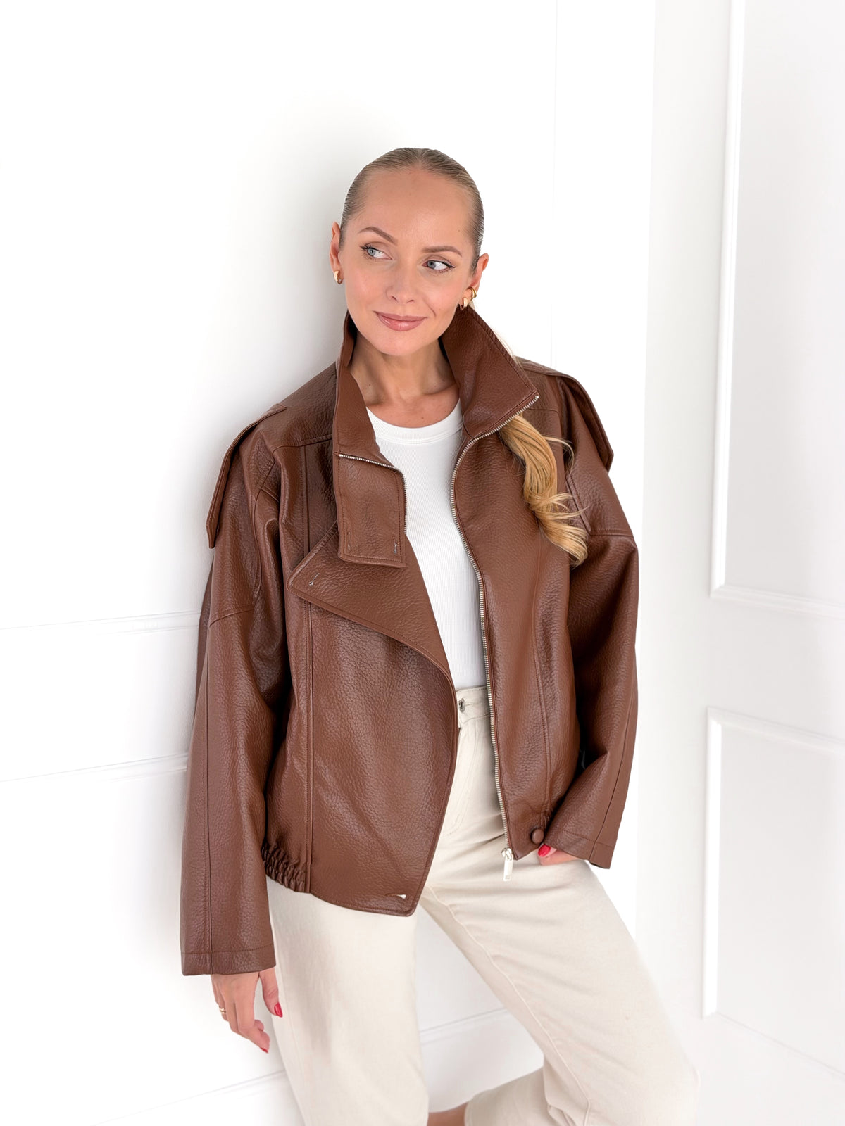 Moteriškas eko odos švarkas NICOLE Ruda