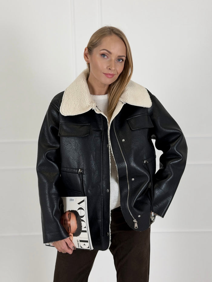 Moteriška eko odos striukė ELISEY Juoda