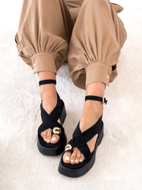 Moteriškos verstos eko odos basutės SOLANGE Juoda