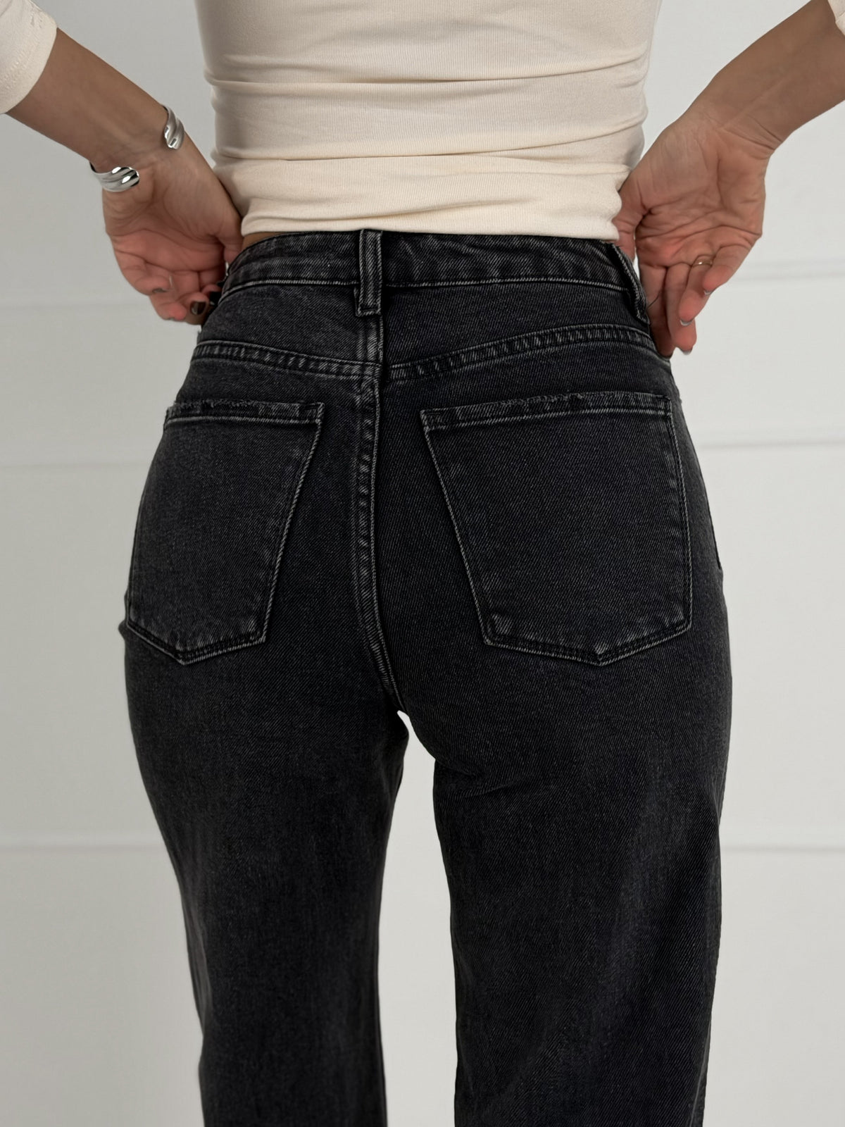 STRAIGHT STRETCH FULL LENGTH modelio moteriški džinsai NOTHA Juoda