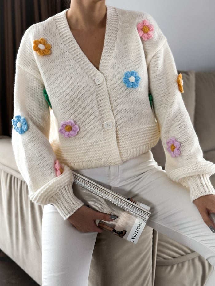 Moteriškas užsegamas megztinis CREEK Balta