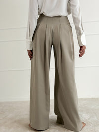 Moteriškos plačios klasikinės kelnės MADHU Kreminė