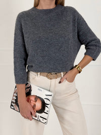 Moteriškas itališkas megztinis su baby alpakos vilna CARMINA Tamsiai pilka