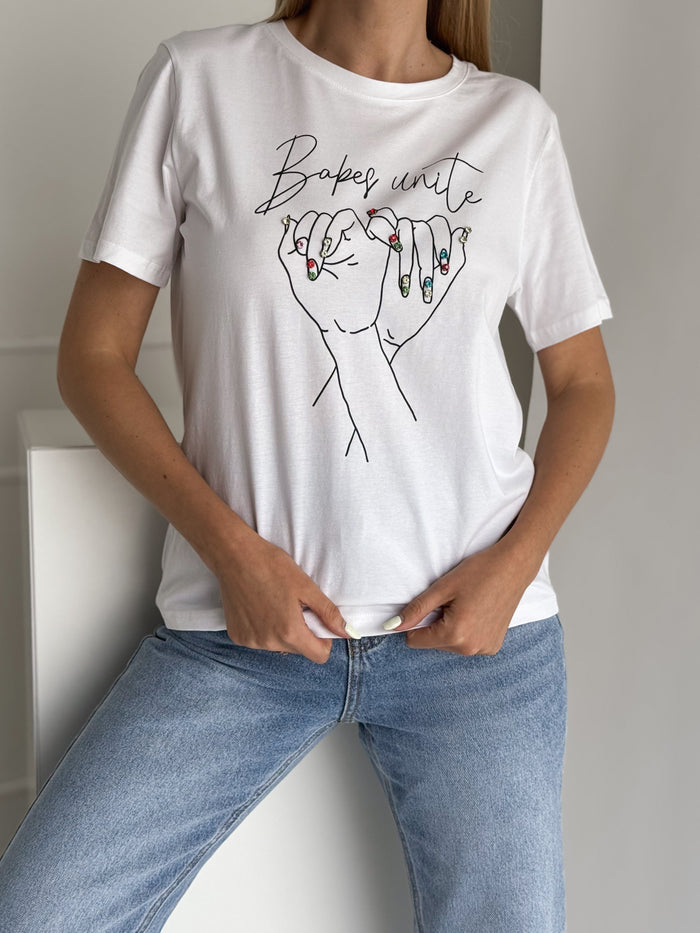 Moteriški marškinėliai BABES UNITE Balta