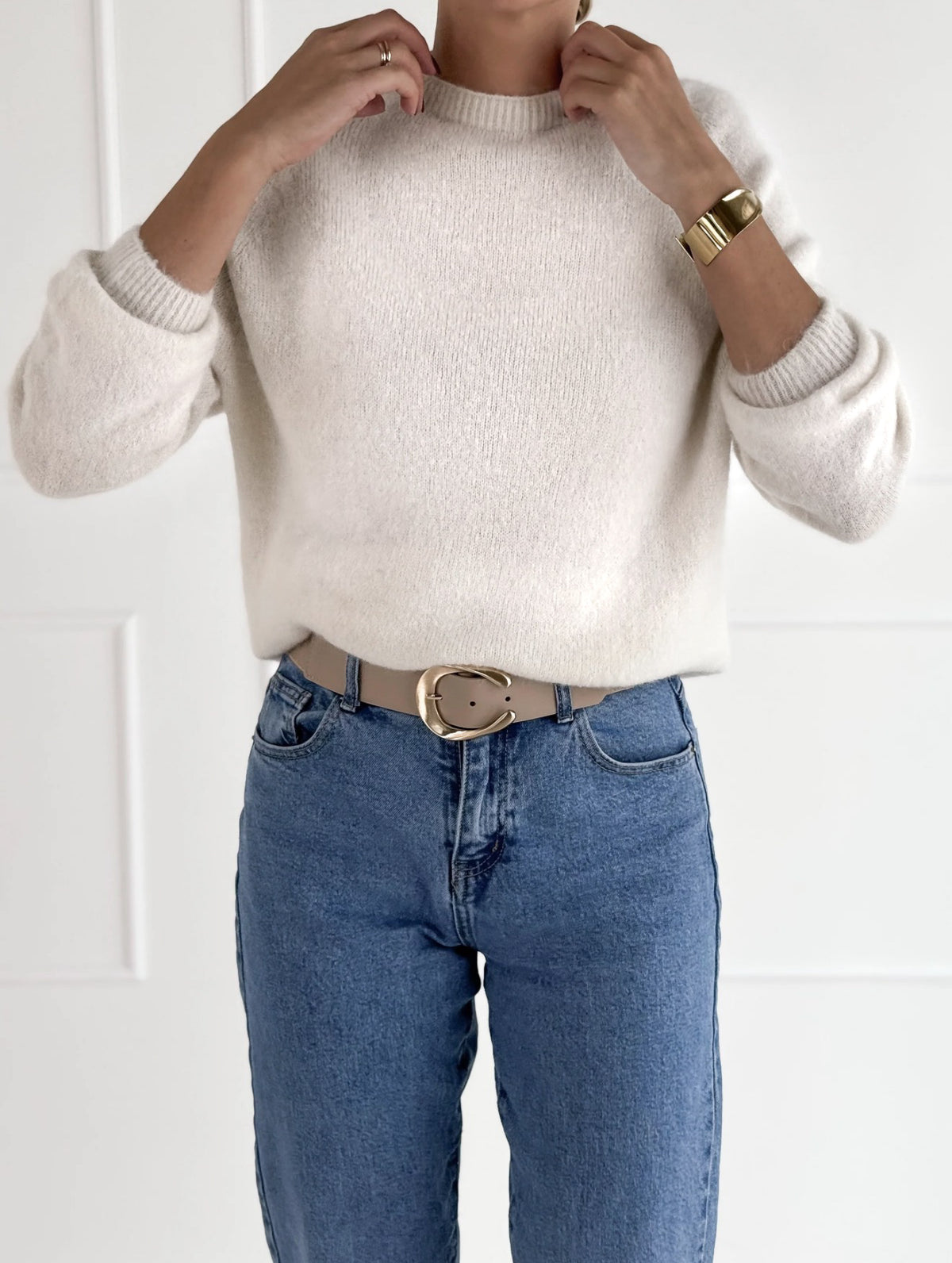 Moteriškas itališkas megztinis su baby alpakos vilna ADELINA Balta