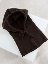 Moteriška balaklava su vilna LYANNA Tamsiai ruda