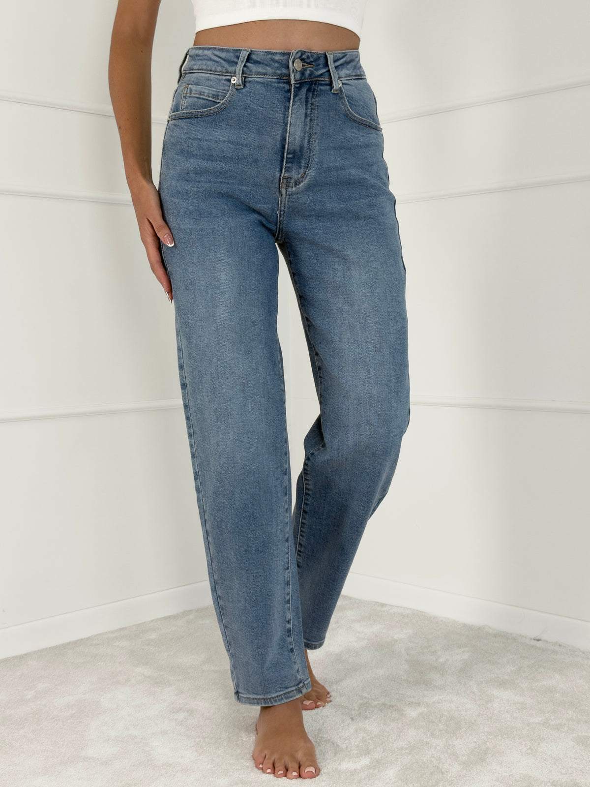 MOM FIT modelio moteriški džinsai aukštu juosmeniu KELLY Tamsiai mėlyna