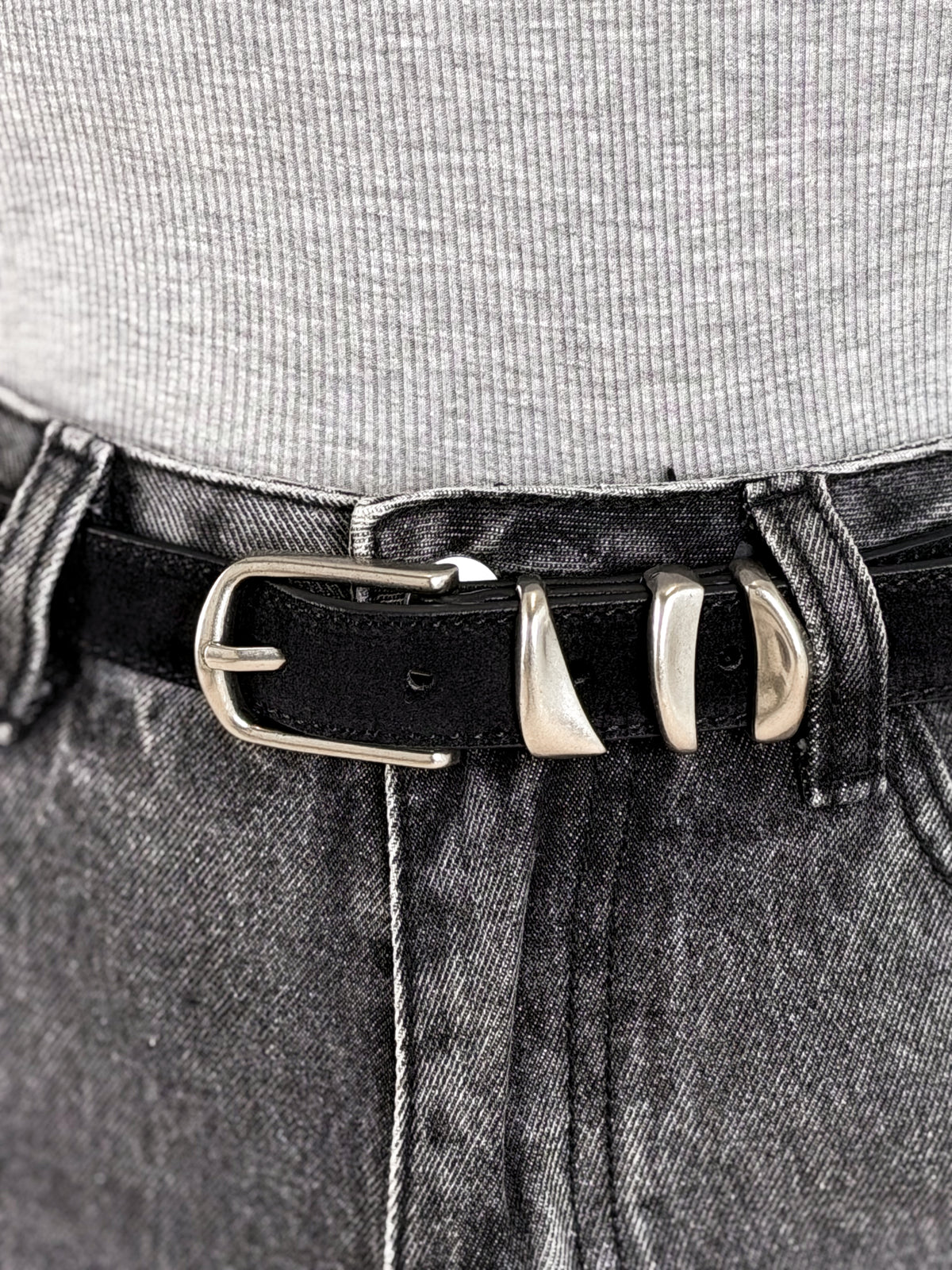 Natūralios odos moteriškas diržas VESPER Juoda