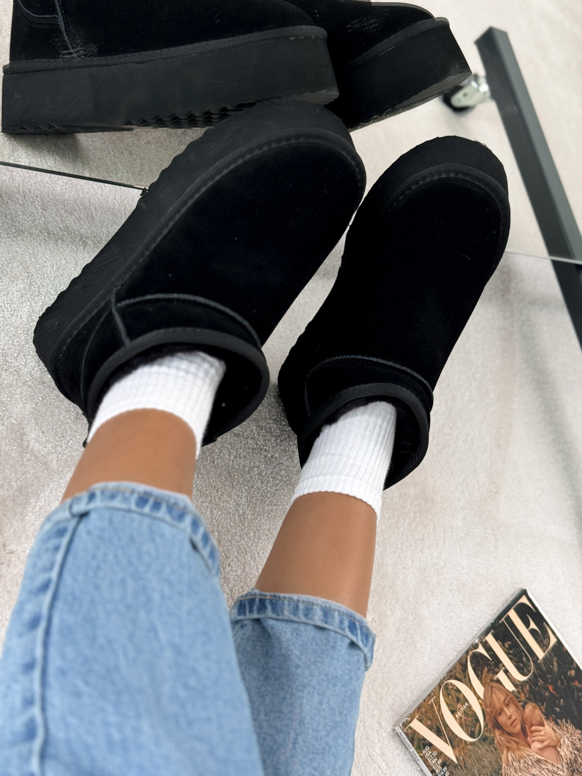 Natūralios odos UGG stiliaus aulinukai su platforma CHOCO Juoda