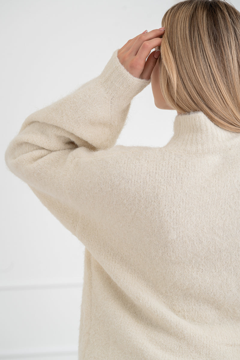 Moteriškas megztinis su vilna MELANIA Balta