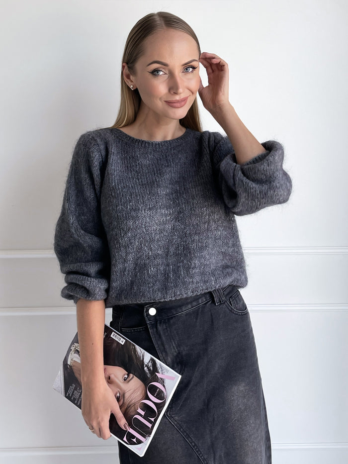 Moteriškas itališkas moheros vilnos megztinis OLIVIA Tamsiai pilka