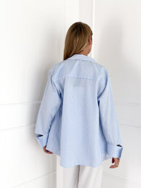 Moteriški dryžuoti klasikiniai marškiniai CHEVY Mėlyna