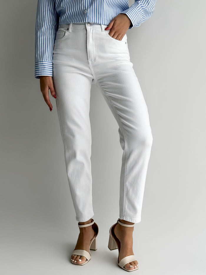 MOM FIT modelio moteriški džinsai aukštu juosmeniu LEEN Balta