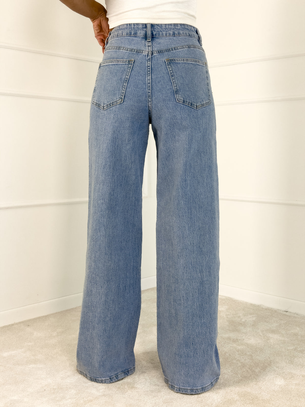 Moteriški platėjantys džinsai aukštu juosmeniu HARTLEY Mėlyna