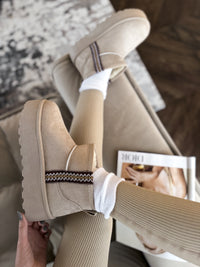 Moteriški UGG stiliaus aulinukai su platforma OLIVER Kreminė