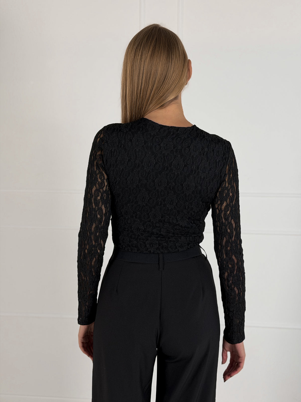 Moteriškas itališkas bodis PINO Juoda