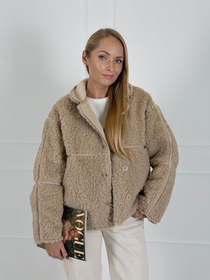 Moteriška kailinė striukė PLUSH Kreminė