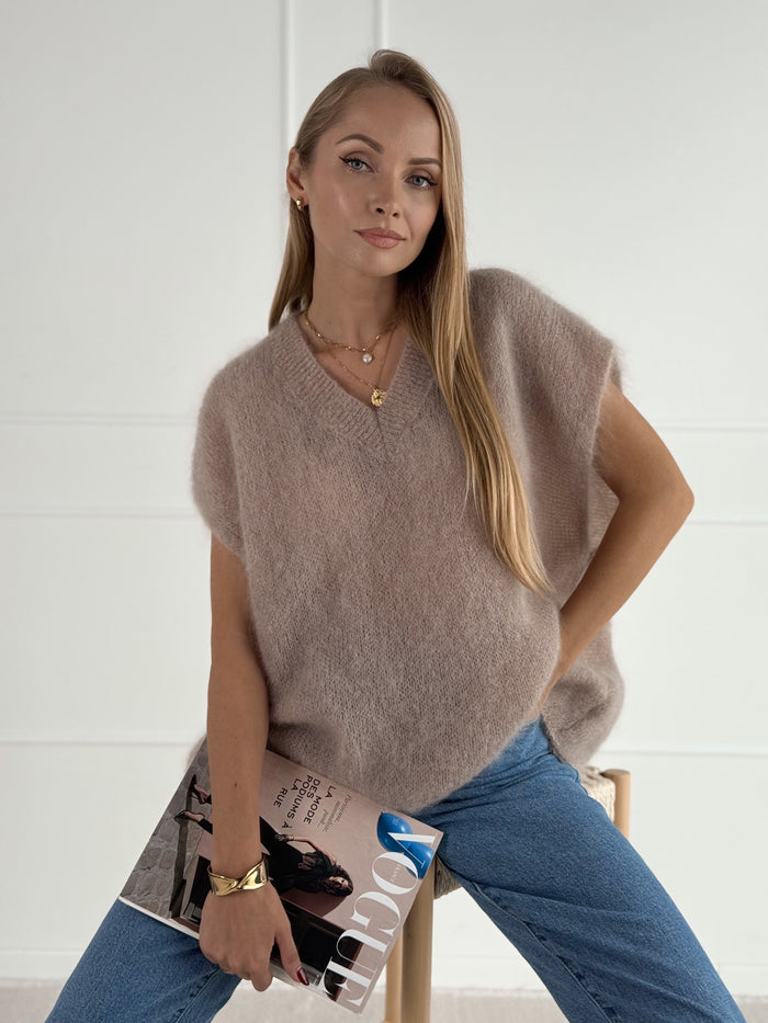 Moteriška itališka moheros vilnos liemenė JOLANDA Kreminė
