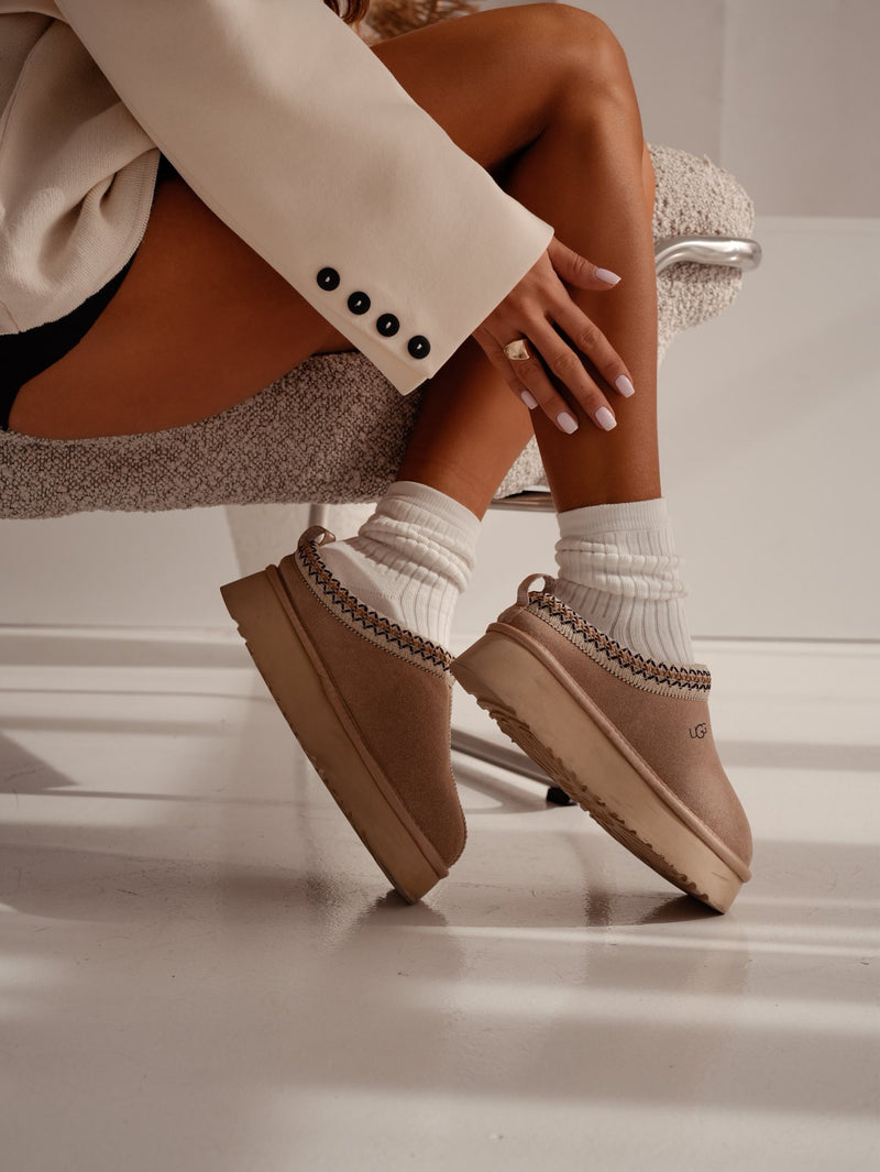 Moteriškos šiltos kojinės ASHA Balta