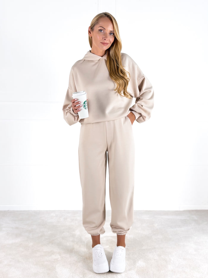 Moteriškas laisvalaikio kostiumėlis HEIDI Kreminė