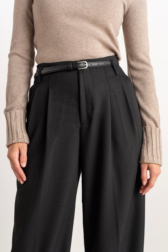 Moteriškos klasikinės kelnės su diržu BASILIO Juoda