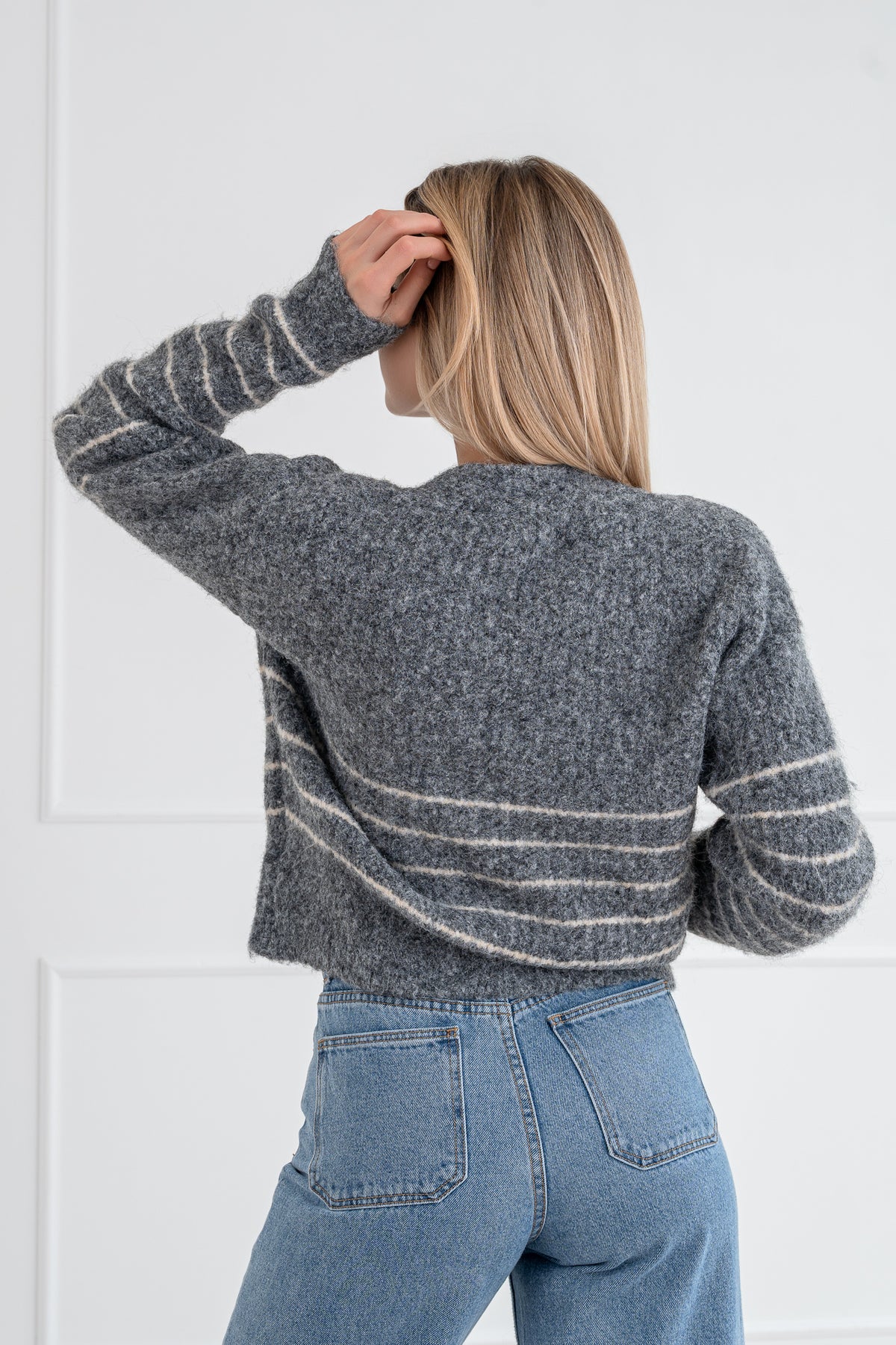 Moteriškas susagstomas megztinis su vilna BIJOU Pilka