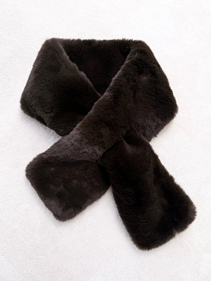 Moteriškas šiltas kailinis šalikas TEGAN Tamsiai ruda