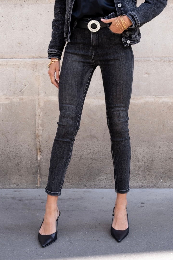 SKINNY HIGH WAIST moteriški džinsai su diržu DECLAN Pilka