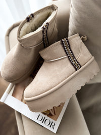 Moteriški UGG stiliaus aulinukai su platforma OLIVER Kreminė