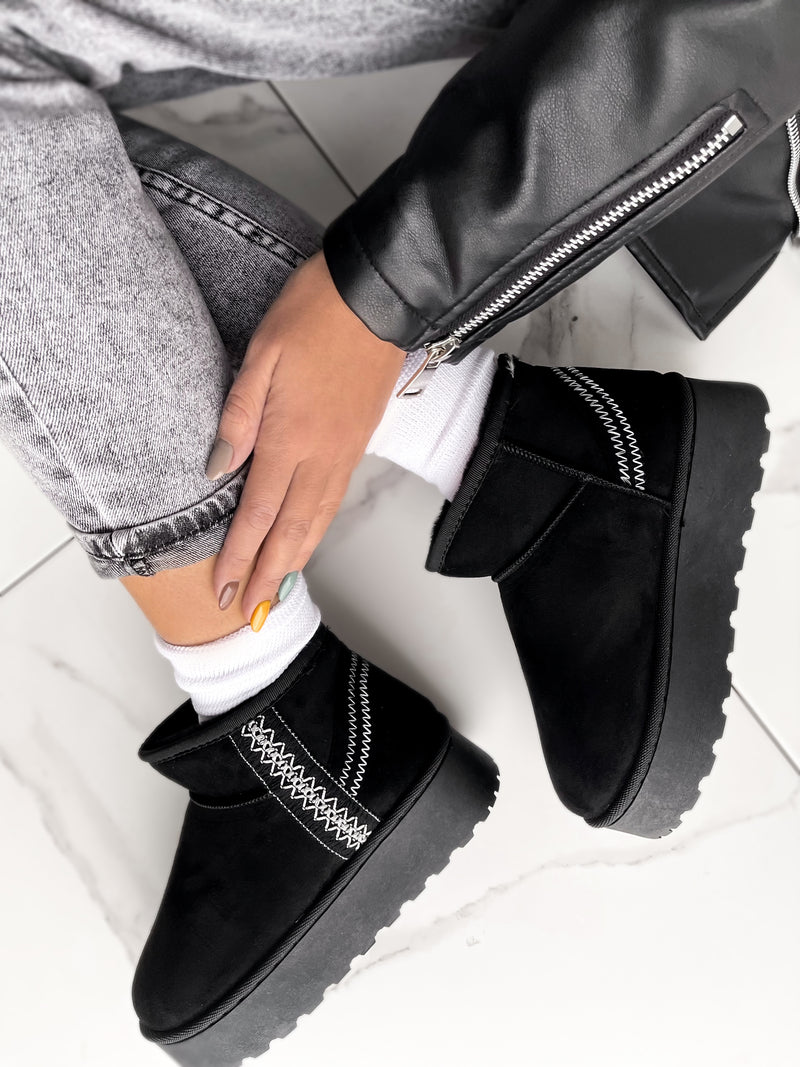 Moteriški UGG stiliaus aulinukai su platforma MISTY Juoda