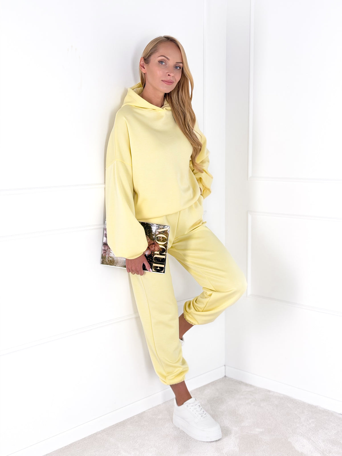 Moteriškas laisvalaikio kostiumėlis HEIDI Geltona
