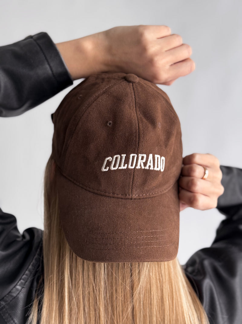 Moteriška kepurė su snapeliu COLORADO Ruda