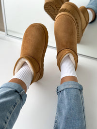 moteriski-ugg-stiliaus-aulinukai-su-platforma-beck-ruda