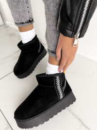 Moteriški UGG stiliaus aulinukai su platforma MISTY Juoda