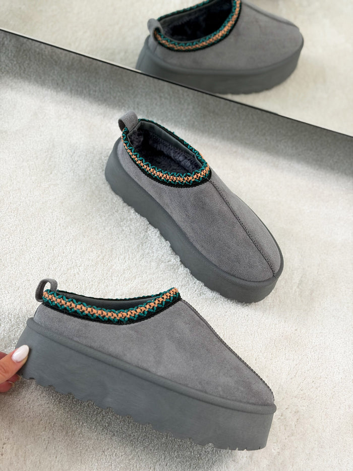 Moteriški UGG stiliaus aulinukai su platforma HOLLIS Pilka