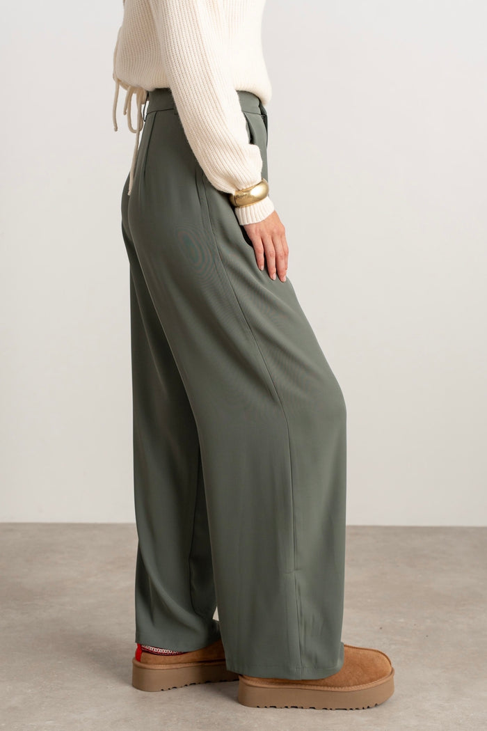 Moteriškos klasikinės kelnės VEGAS Chaki