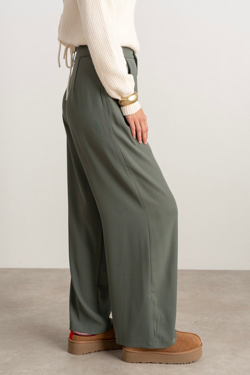 Moteriškos klasikinės kelnės VEGAS Chaki