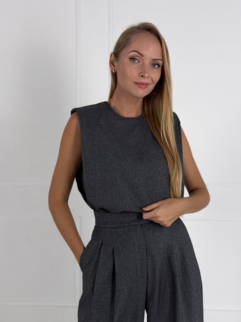 Moteriška puošni palaidinė JULIETA Juoda