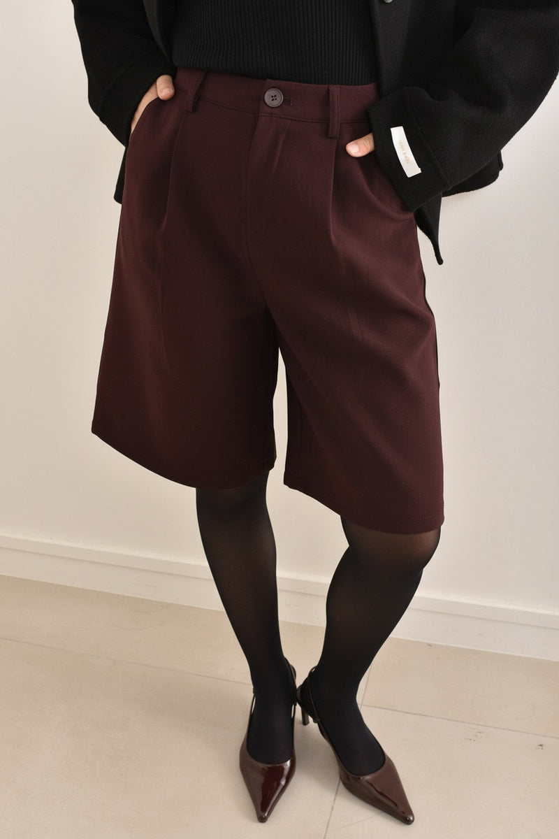 Moteriški klasikiniai bermudų šortai JESSE Bordo