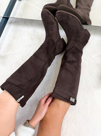 Moteriški dirbtinės odos ilgaauliai BANKS Ruda