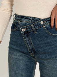 Moteriški platėjantys džinsai RAYEN Mėlyna