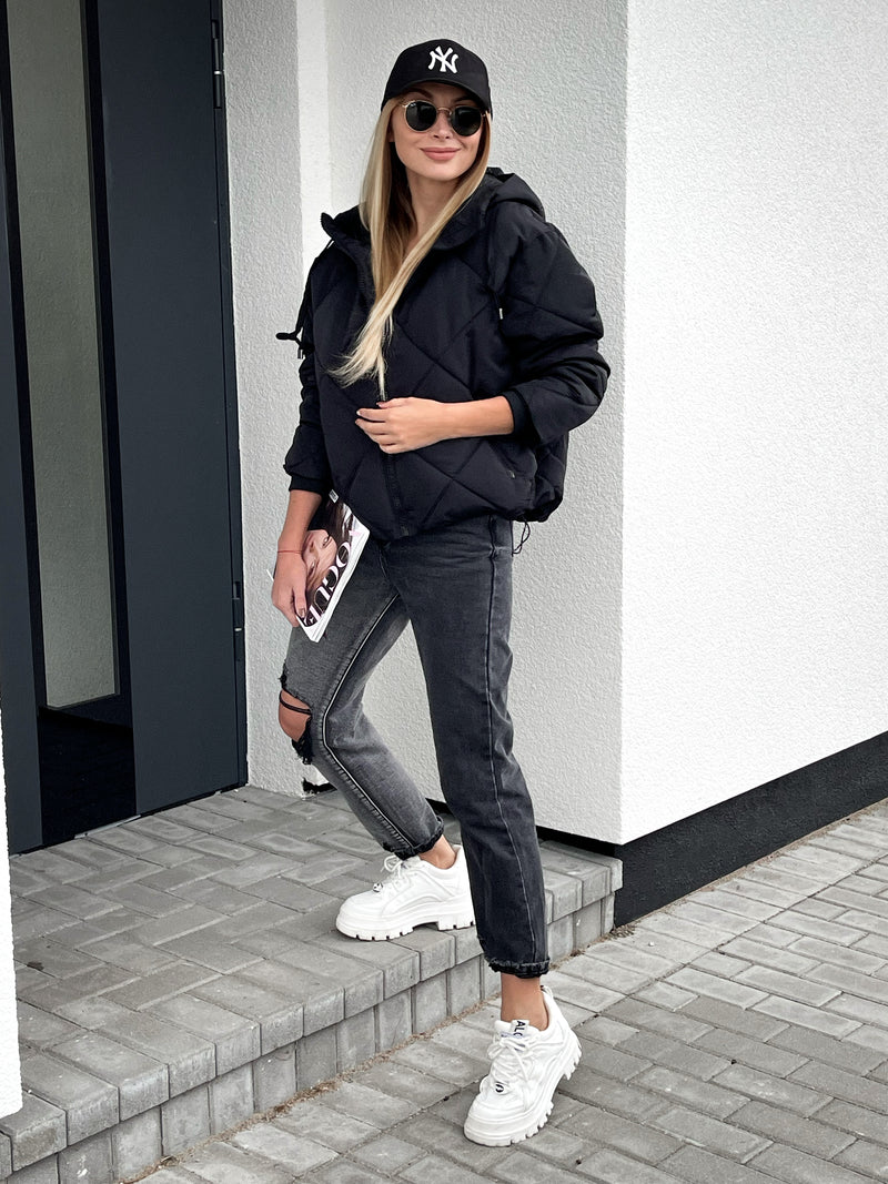 Moteriška trumpa rudeninė striukė su gobtuvu BECKER Juoda