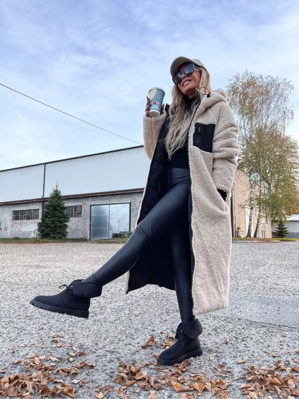 Moteriška dvipusė pašiltinta ilga striukė su gobtuvu STELLAN Juoda