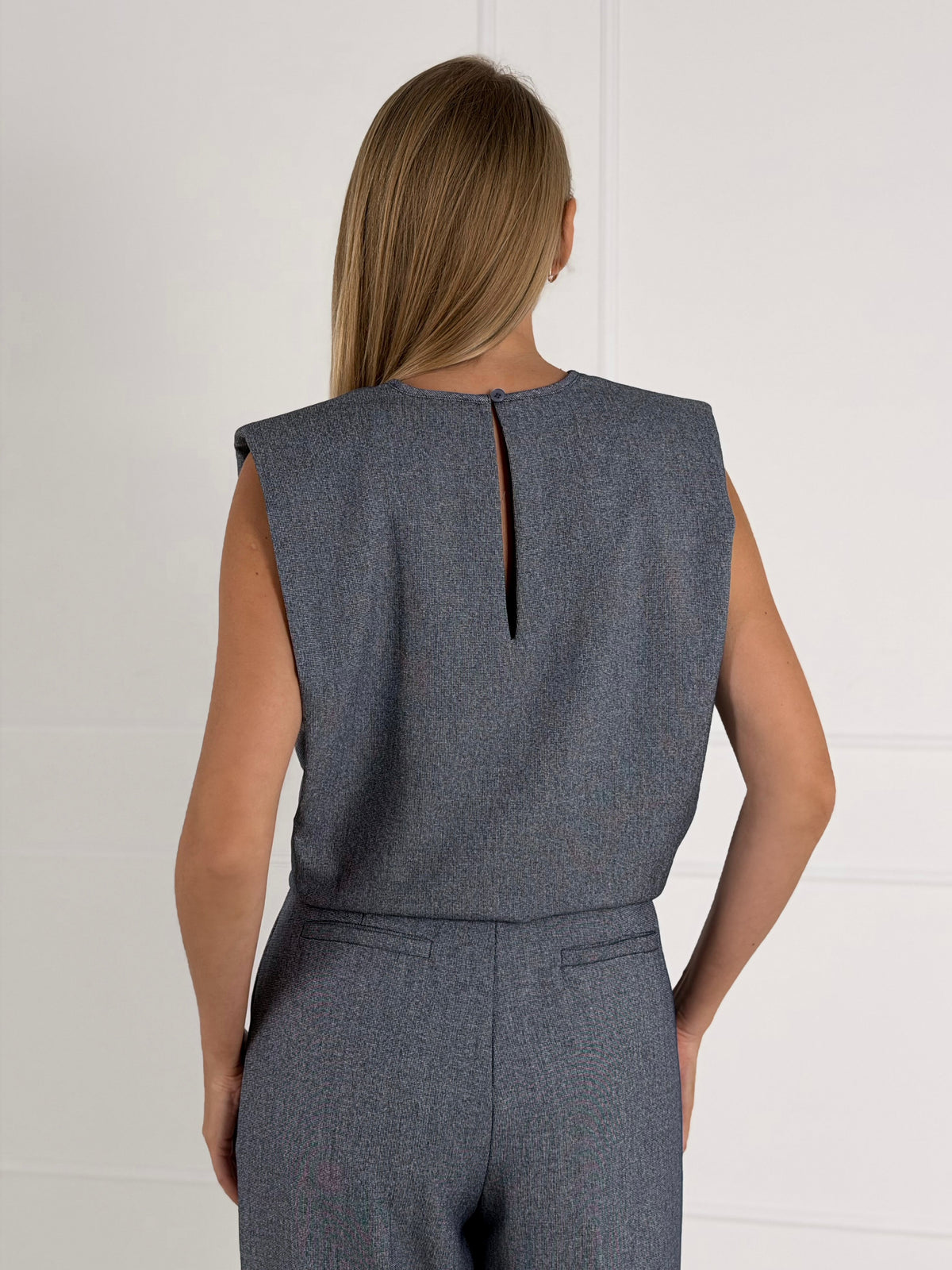 Moteriška puošni palaidinė JULIETA Tamsiai mėlyna