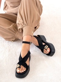 Moteriškos verstos eko odos basutės SOLANGE Juoda