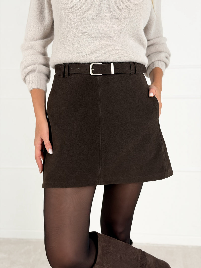 Moteriškas verstos eko odos sijonas su šortais PALMIRA Tamsiai ruda