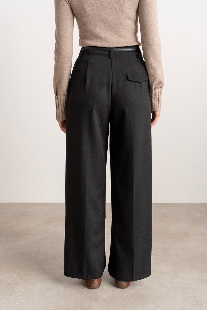 Moteriškos klasikinės kelnės su diržu BASILIO Juoda