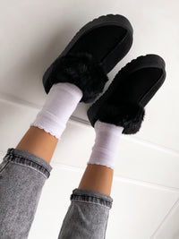 Moteriški UGG stiliaus batai su platforma JOHN Juoda