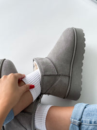 moteriski-ugg-stiliaus-aulinukai-su-platforma-beck-pilka